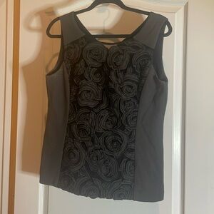 Nanette Lepore embroidered tank with back zipper Size 10 grayish/black p2p 18 🖤